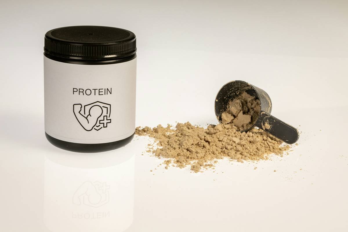 Wait—Why Is Everyone Confusing Body Building Powder With Hair Texturizers?